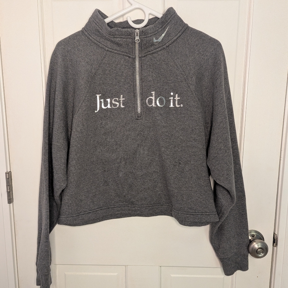 Gray Nike Just Do It Cropped Half Zip Pullover Size Medium
